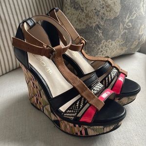 ALDO wedges